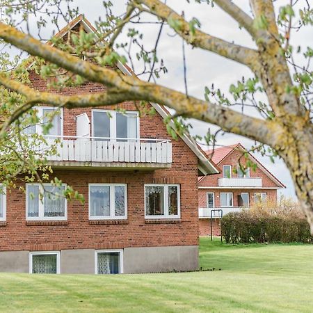 Straendhus Bed&Breakfast Hasselberg  Luaran gambar